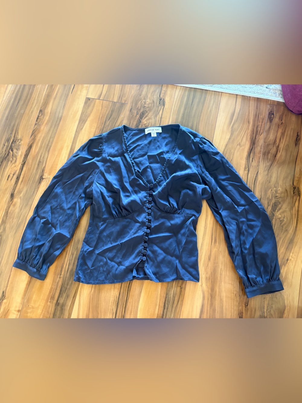 Amour Vert Navy Button-Front 3/4 Sleeve Satin Blouse
